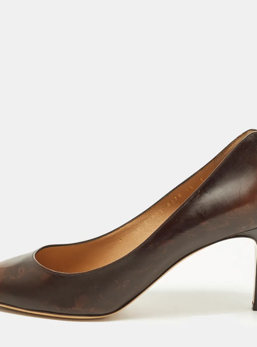Salvatore Ferragamo Rodea Size 40.5 Brown Ombre Leather Pumps