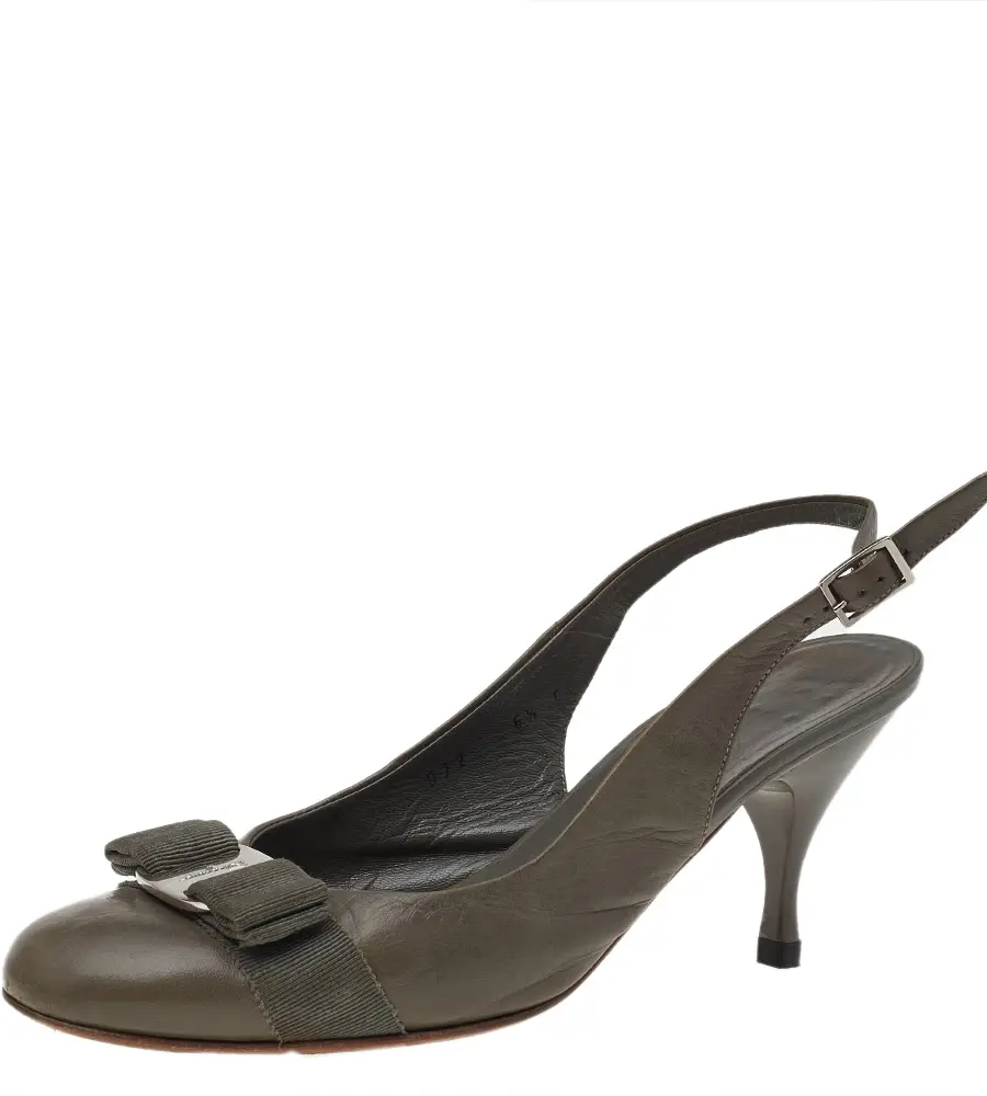 Salvatore Ferragamo Grey Leather Vara Bow Slingback Pumps Size 37