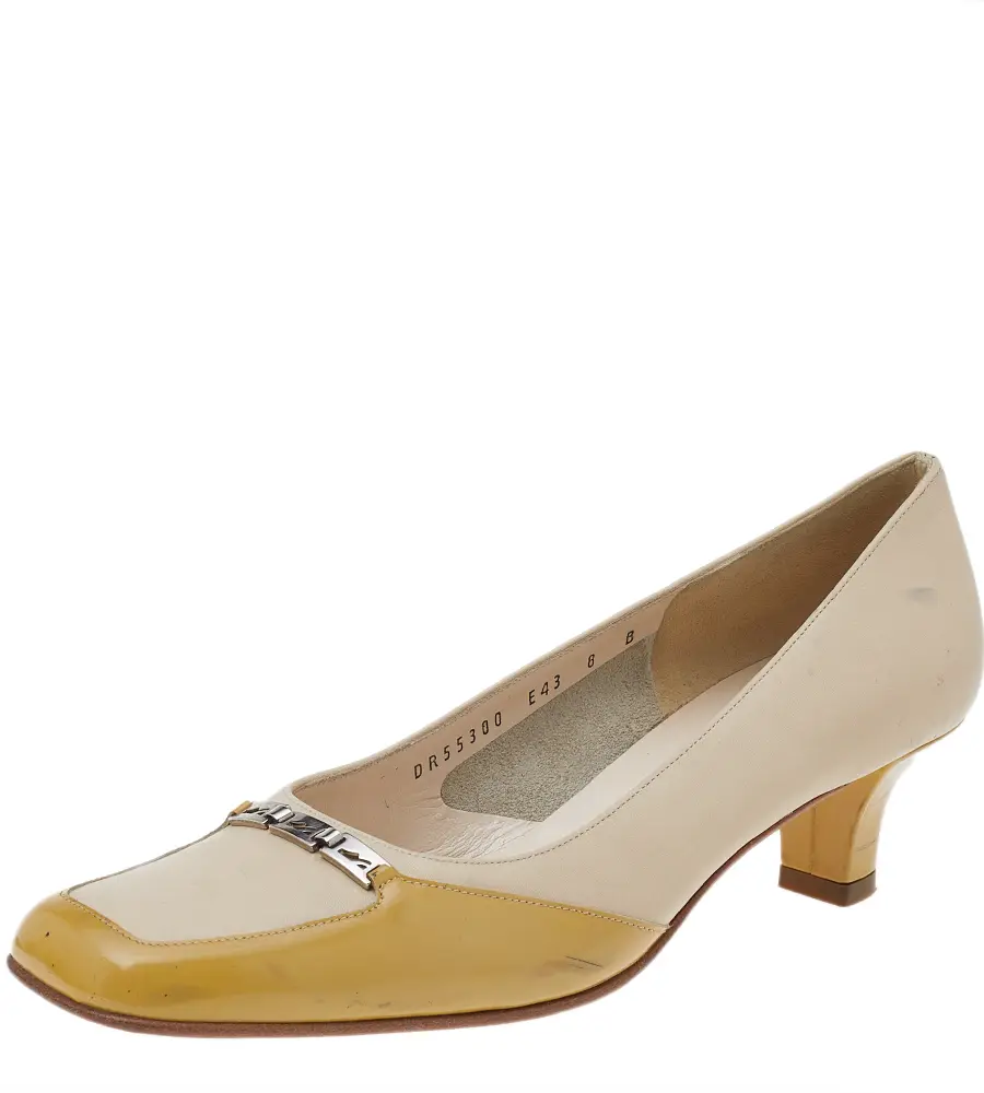 Salvatore Ferragamo Size 38.5 Beige Leather and Patent Leather Block Heel Pumps