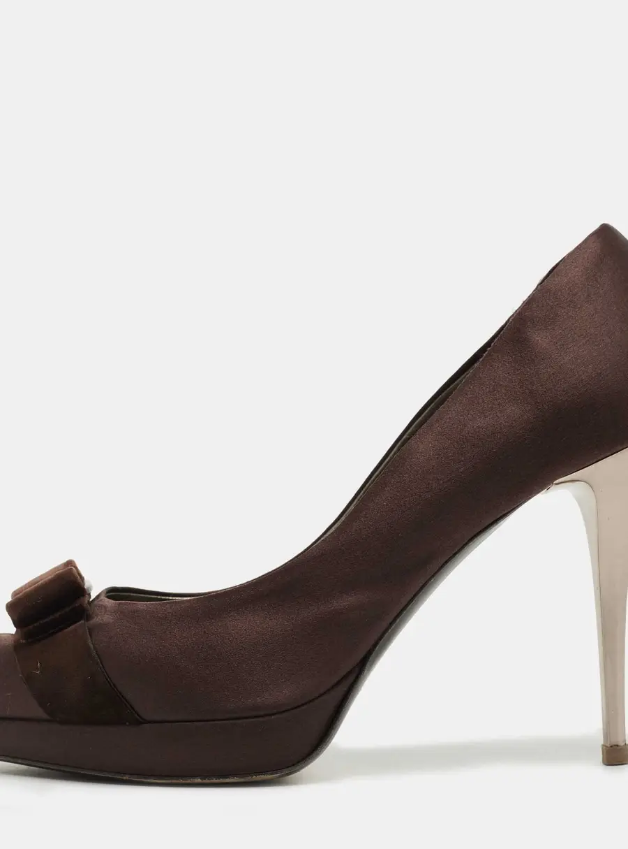 Salvatore Ferragamo Brown Satin Vara Bow Peep Toe Pumps Size 40