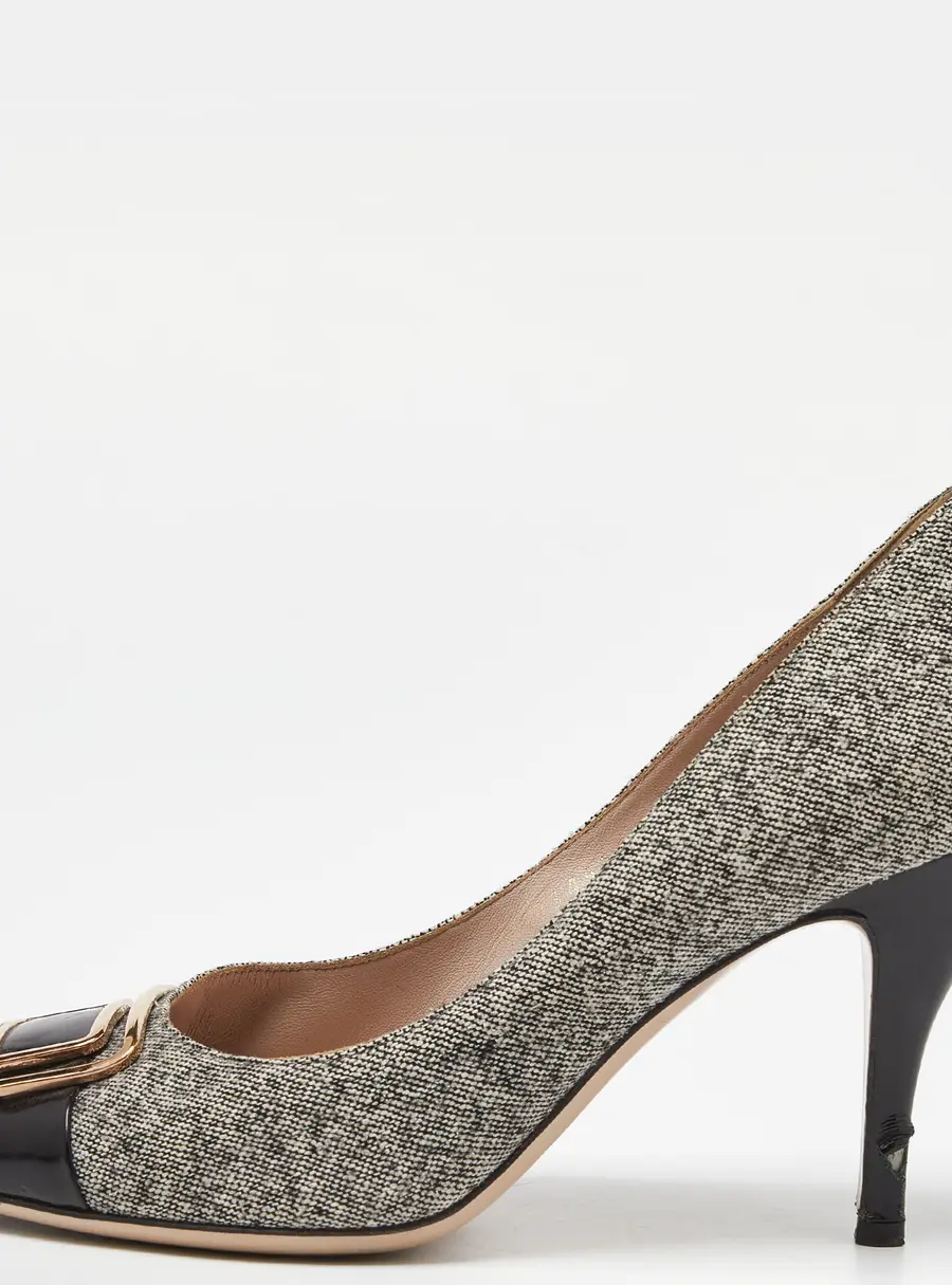 Salvatore Ferragamo Black/Grey Leather and Tweed Buckle Detail Pumps Size 39.5