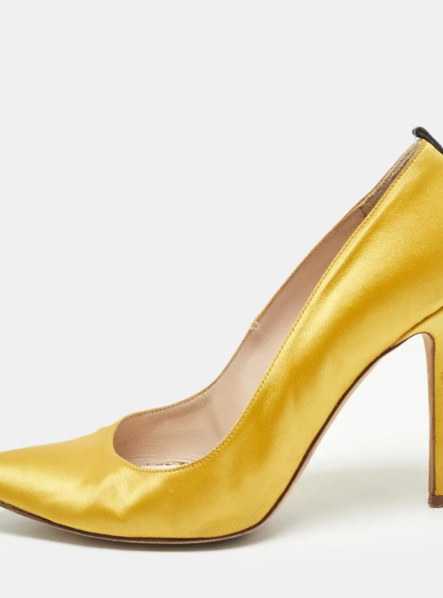 SJP Sarah Jessica Parker Yellow Satin Pointed Toe Pumps Size 37