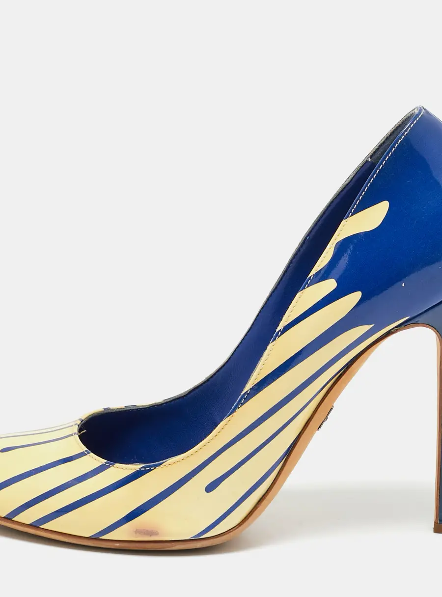 Sergio Rossi Cream/Blue Patent Leather Round Toe Pumps Size 38