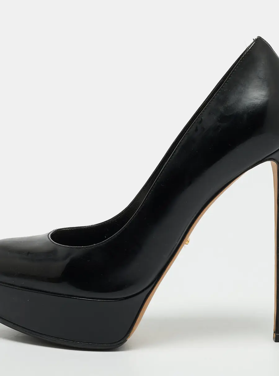 Sergio Rossi Size 38 Black Leather Platform Pumps