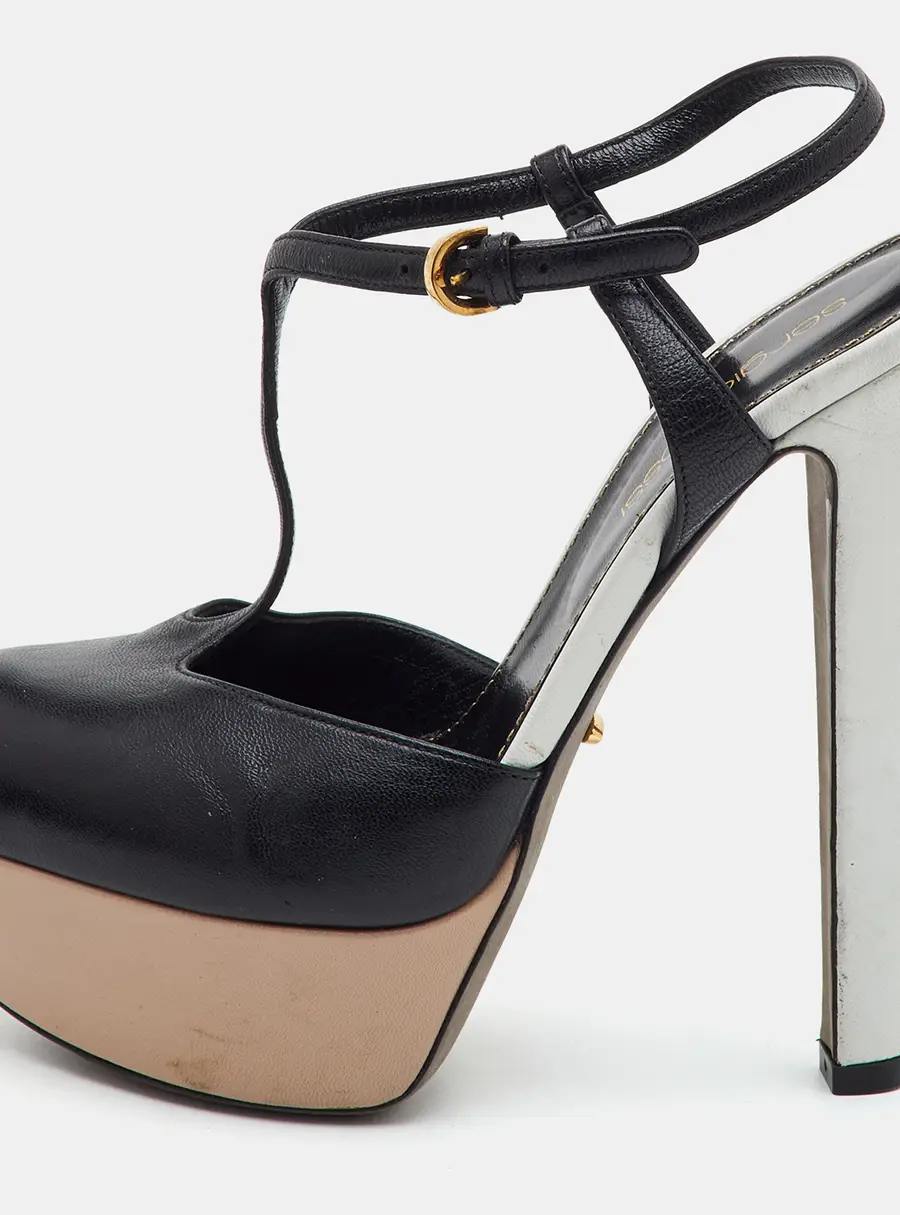 Sergio Rossi Size 34.5 Black Leather T-Strap Platform Sandals