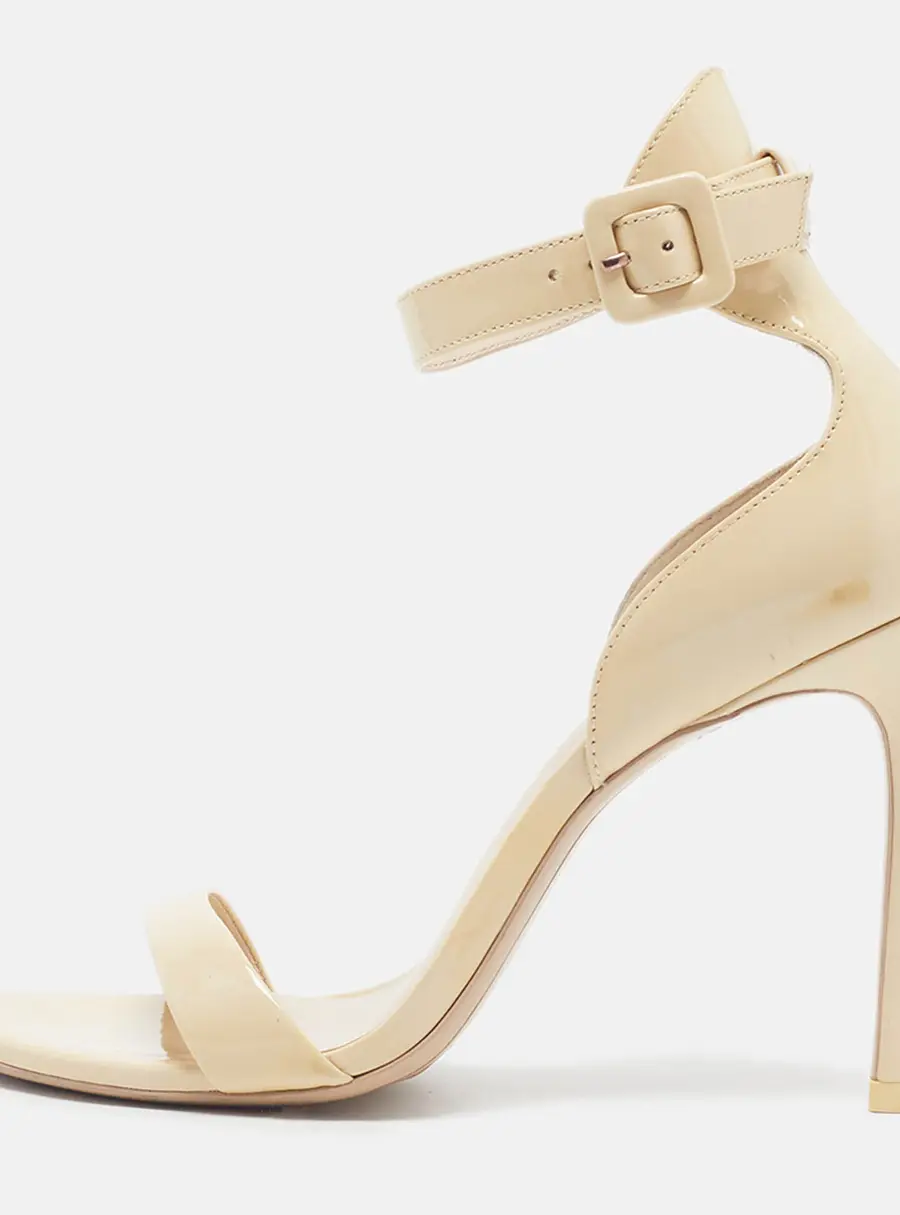 Sophia Webster Size 36 Cream Patent Leather Ankle Strap Sandals