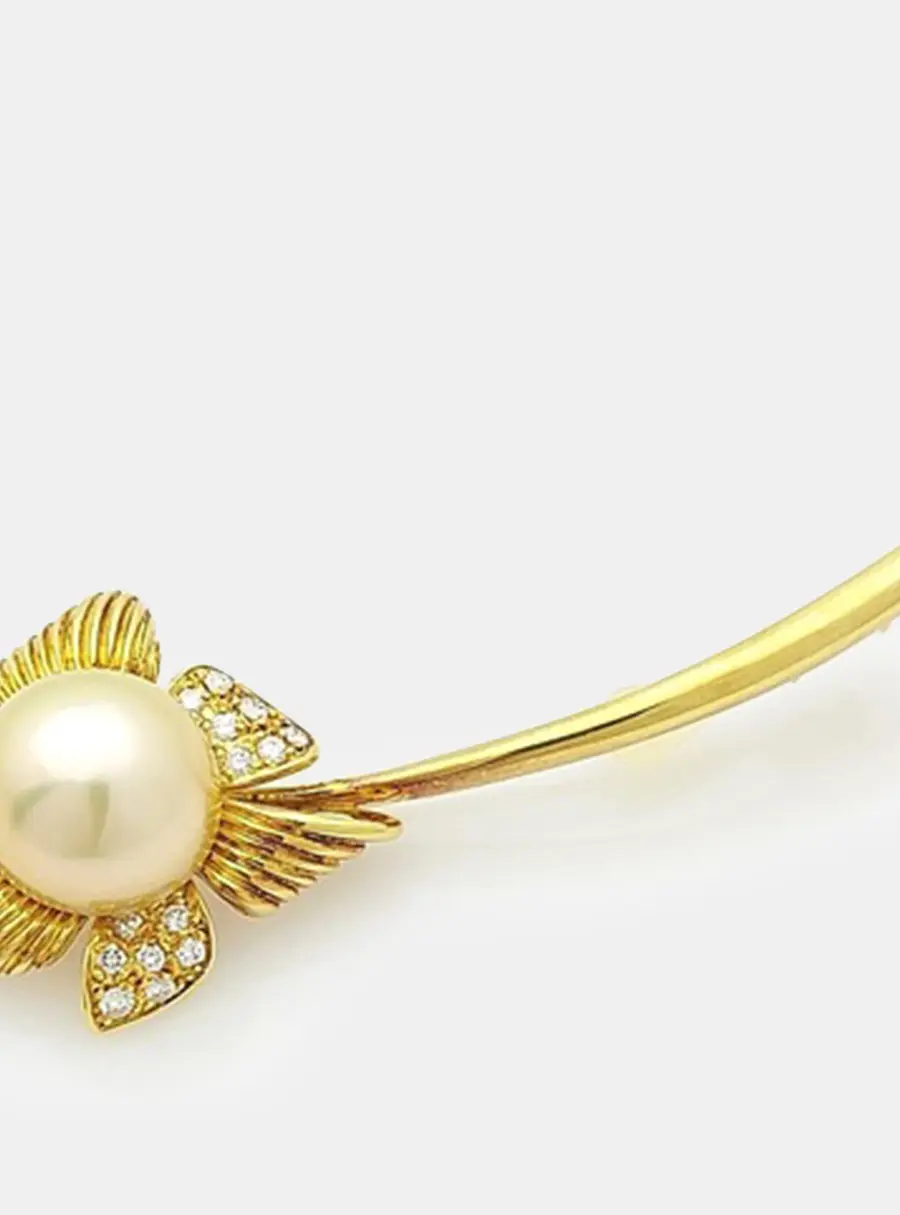 Tasaki 18k Yellow Gold Pearl Diamond Brooch