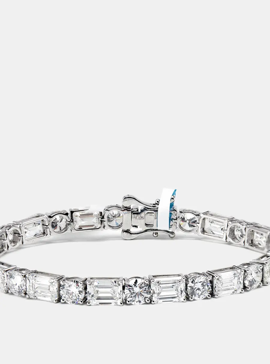 21.86 cts Round and Emerald Cut Lab Grown Diamonds 18k White Gold Tennis Bracelet