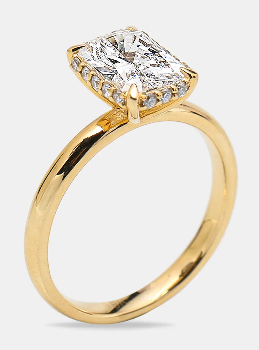 2.00 cts Radiant Cut Round Brilliant 18k Yellow Gold Lab Grown Diamonds Ring Size 51