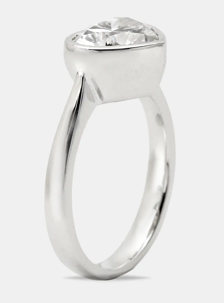 2.00 cts Heart Brilliant Cut Lab Grown Diamond 18k White Gold Ring Size 53