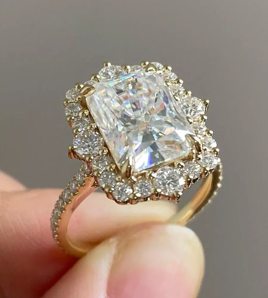 3.90 cts Radiant Lab Grown 18k Yellow Gold Diamond Engagement Ring Size 52