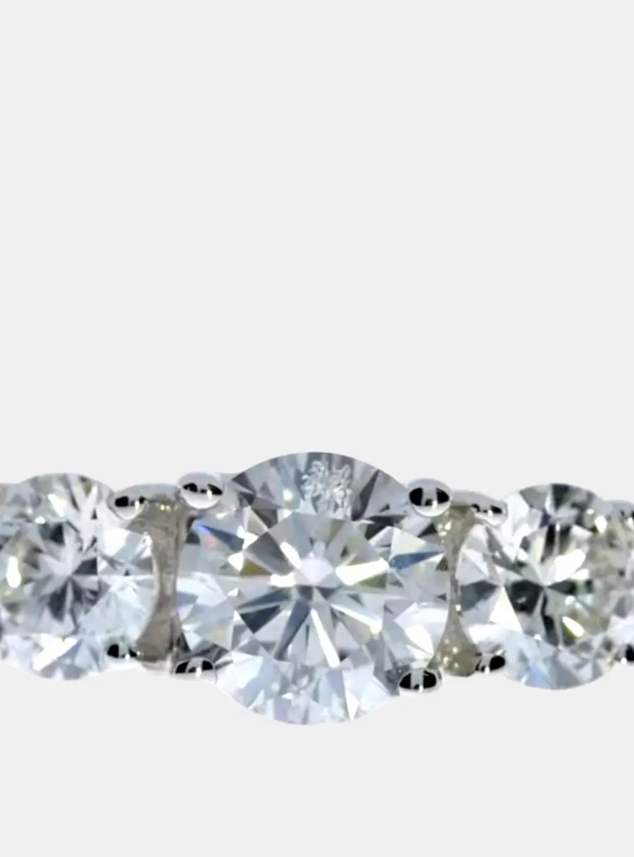 2.00 cts Round Lab Grown 18k White Gold Three Stone Diamond Ring Size 52