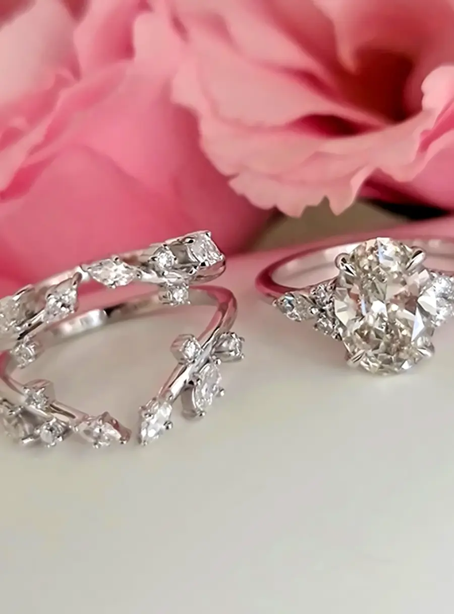 2.6 cts Oval Lab Grown Diamond 18k White Gold Engagement Rings Set