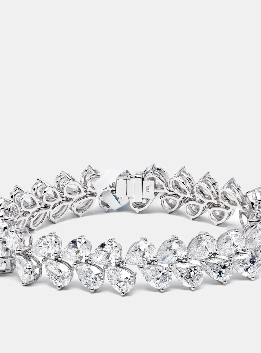 35.00 cts Pear Lab Grown Diamonds 18k White Gold Bracelet