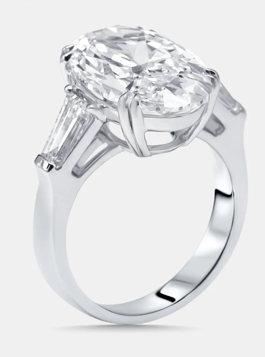 8 cts Oval., Trapazoid Lab Grown Diamonds 18k White Gold Ring Size 50