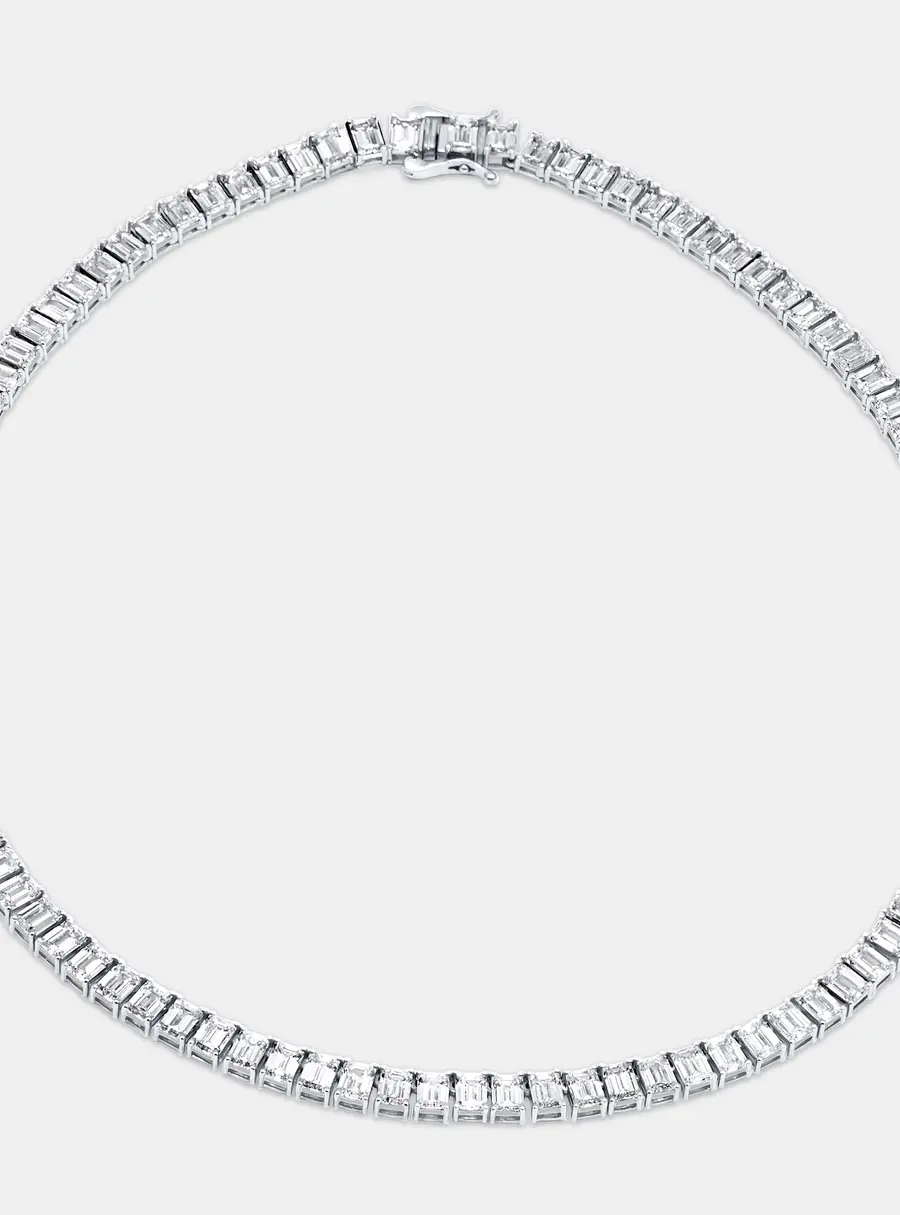 48 Cts Emerald 18k White Gold Lab Grown Diamonds Necklace