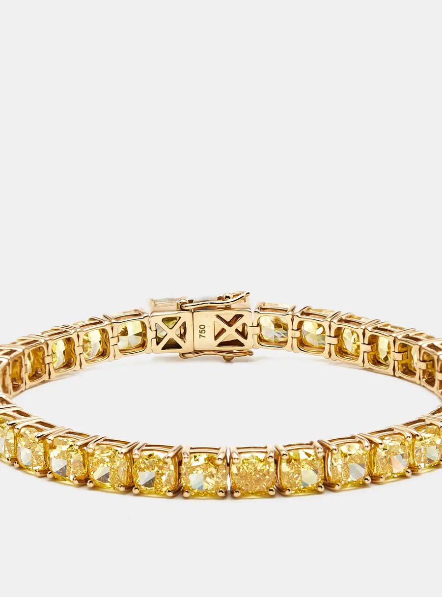 27 cts Cushion Lab Grown Diamonds 18k Yellow Gold Bracelet