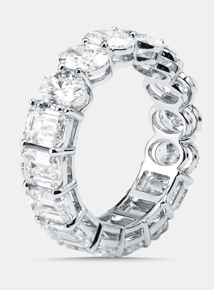 7 cts Emerald, Oval Lab Grown Diamonds 18k White Gold Ring Size 52
