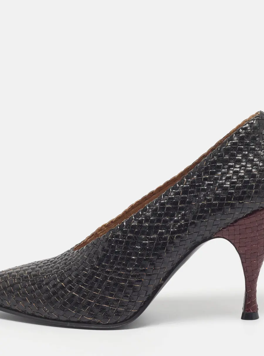 The Row Charlotte Size 41 Black/Burgundy Intrecciato Leather Pumps