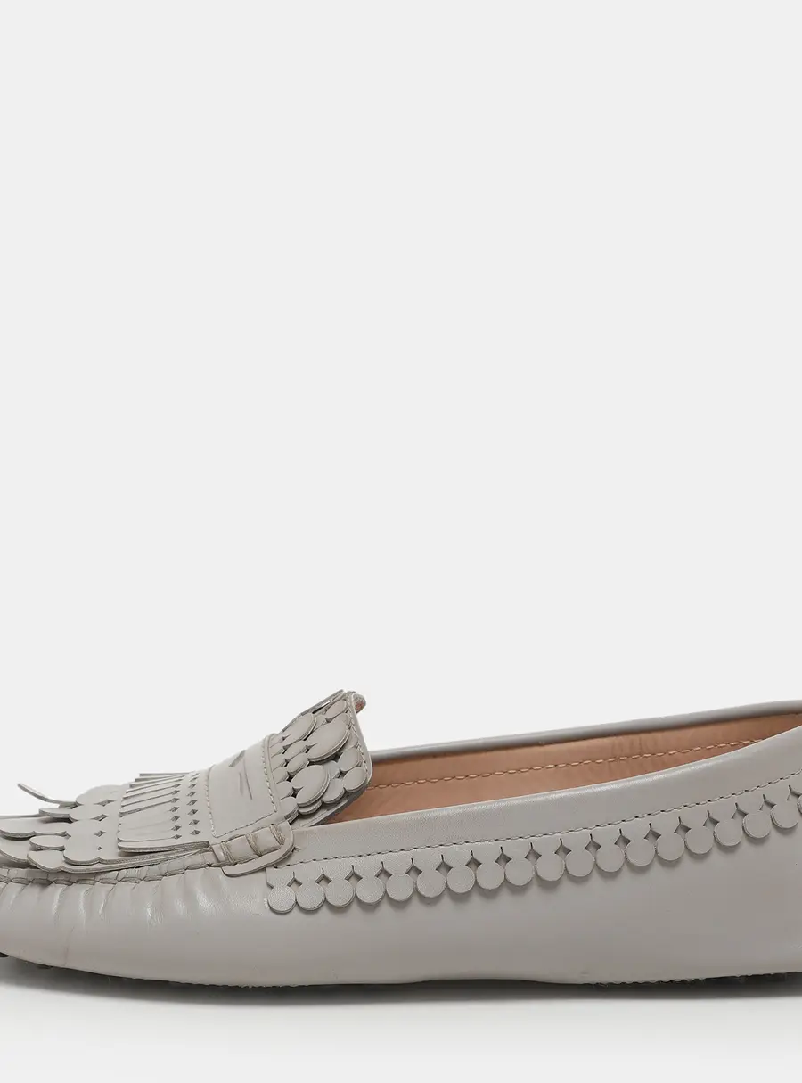 Tod's Size 37.5 Grey Leather Loafers