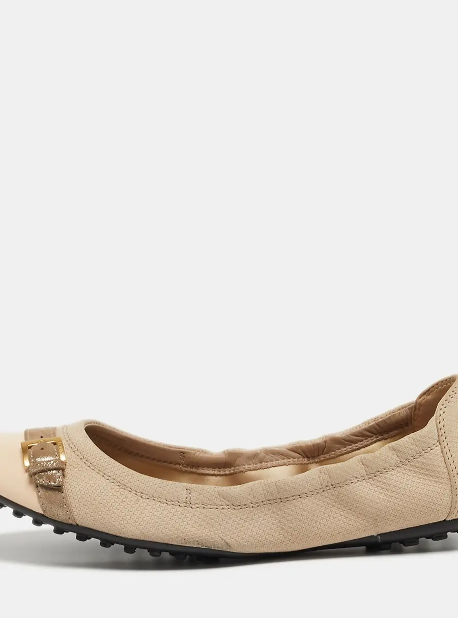Tod's Size 37 Grey/Beige Nubuck Leather and Suede Cap Toe Scrunch Ballet Flats
