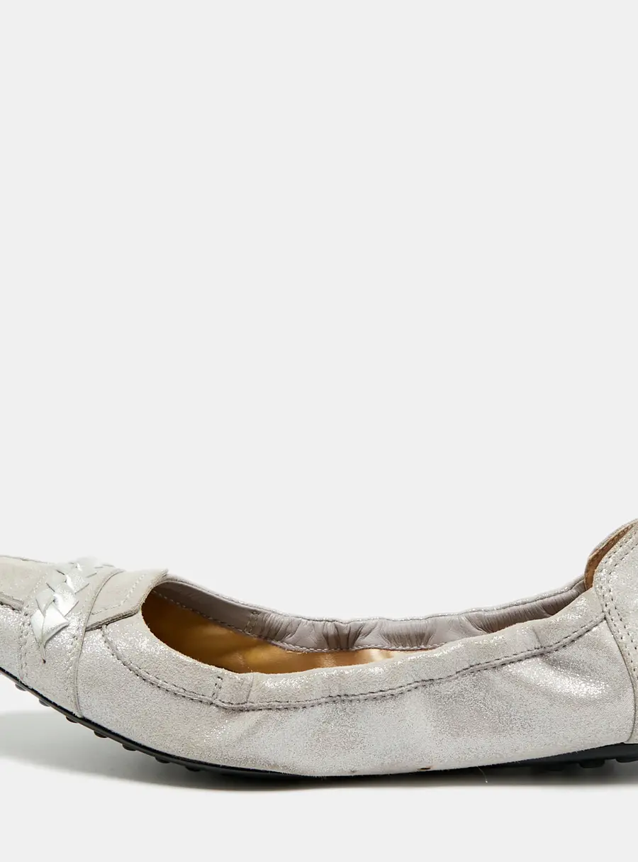 Tod's Size 37 Silver Leather and Shimmer Suede Braided Scrunch Ballet Flats
