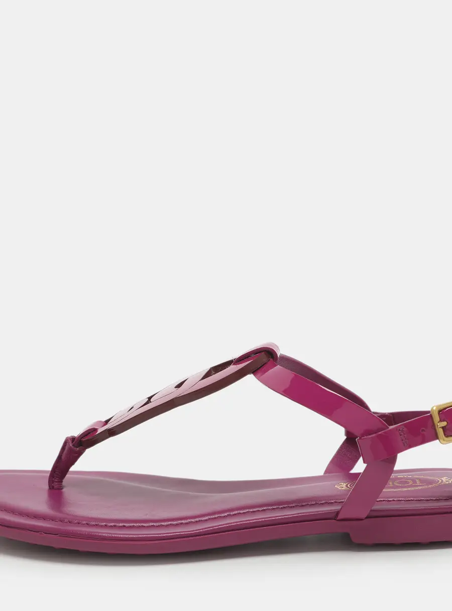 Tod's Size 37 Fuchsia Patent Leather Flat Sandals