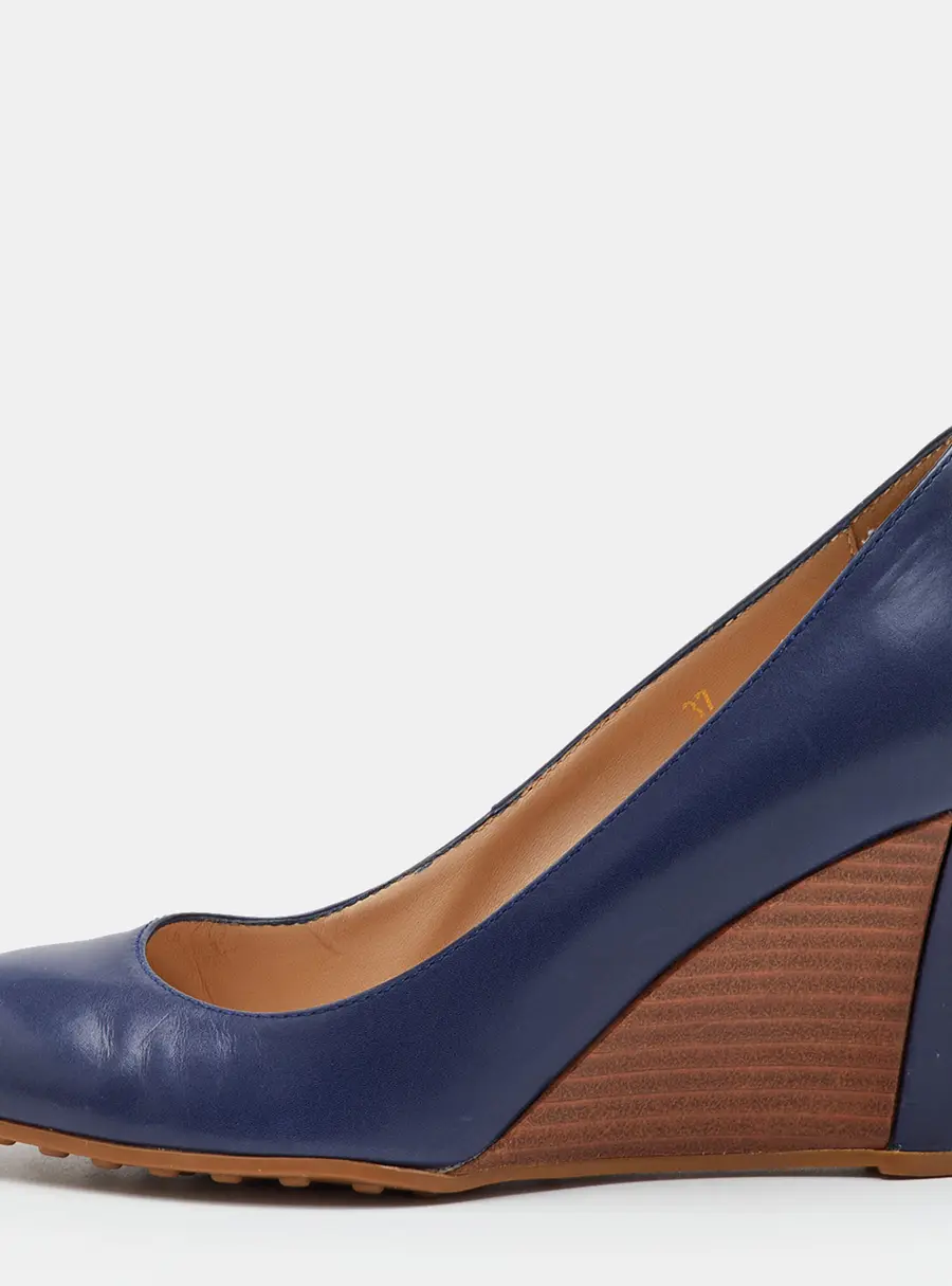 Tod's Size 37 Blue Leather Wedge Pumps