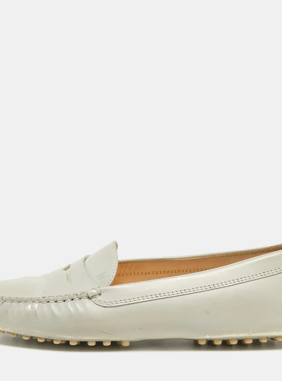 Tod's Gommino Size 38 Grey Leather Loafers