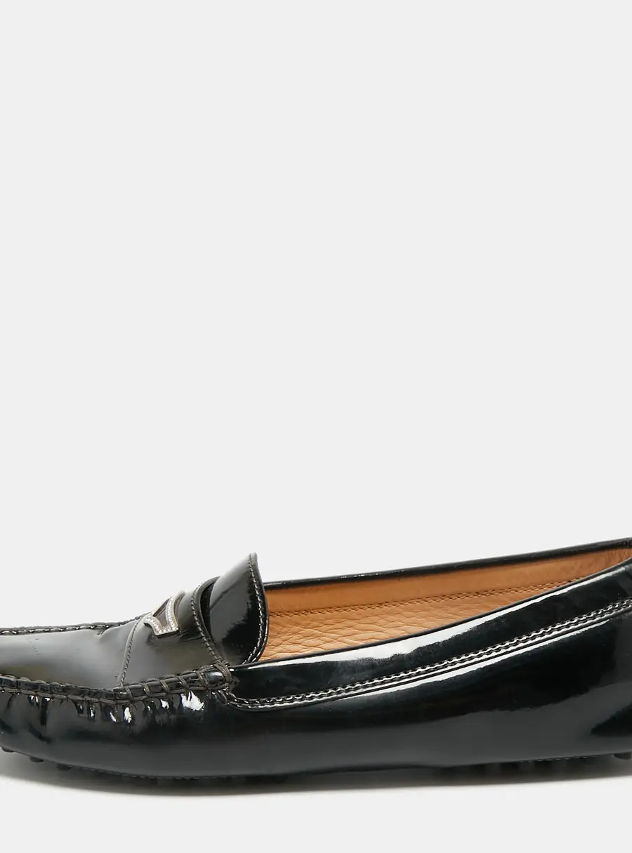 Tod's Gommino Size 38.5 Black Patent Leather Penny Loafers