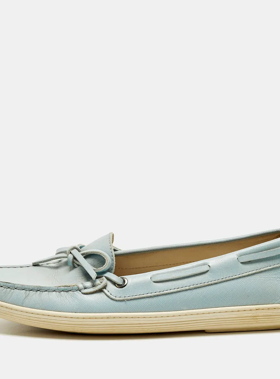 Tod's Size 39.5 Light Blue Saffiano Leather Bow Driver Loafers
