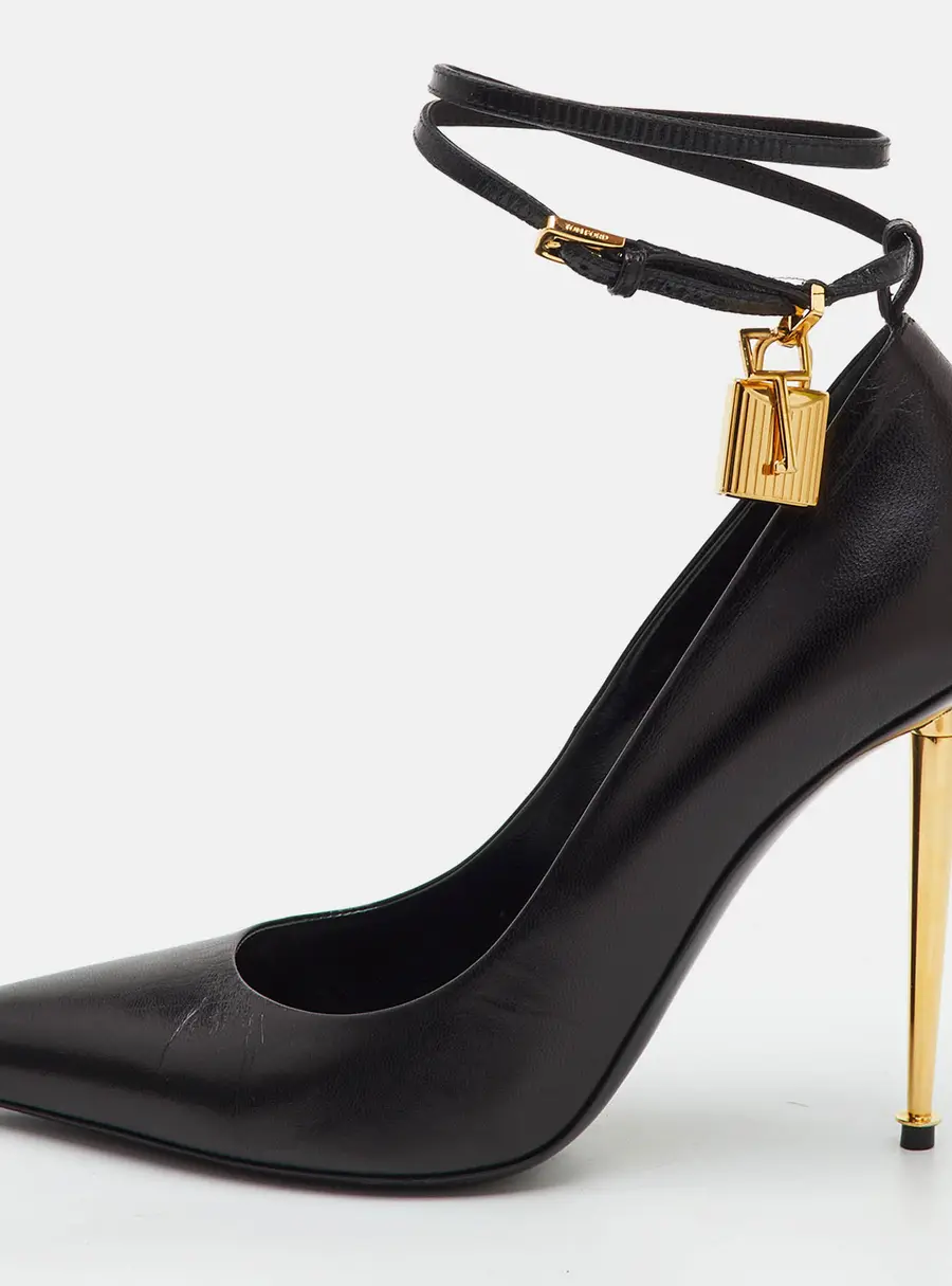 Tom Ford Padlock Size 39.5 Black Leather Pointed Toe Ankle Strap Pumps