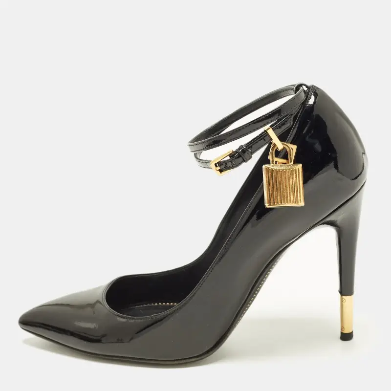 Tom Ford Padlock Size 37.5 Black Patent Leather Pumps