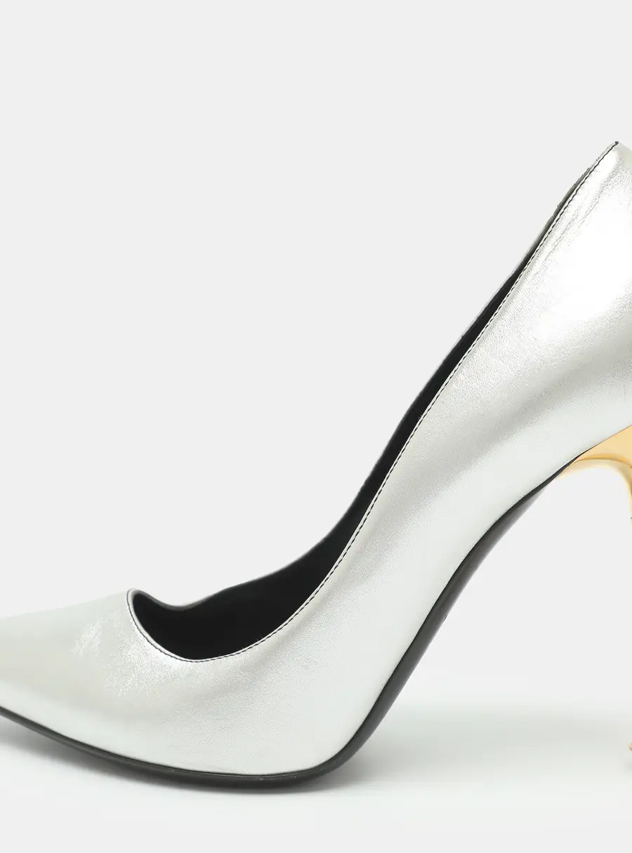 Tom Ford Size 39 Silver Metallic Leather Pointed Toe Pumps