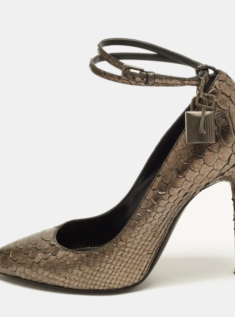 Tom Ford Padlock Size 37.5 Metallic Python Leather Pumps