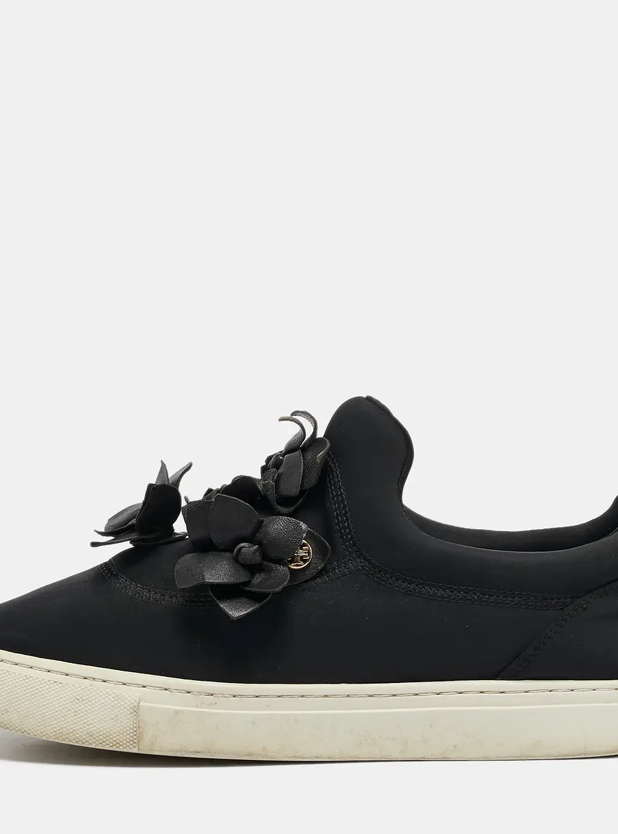 Tory Burch Black Neoprene And Leather Blossom Floral Applique Slip On Sneakers Size 39