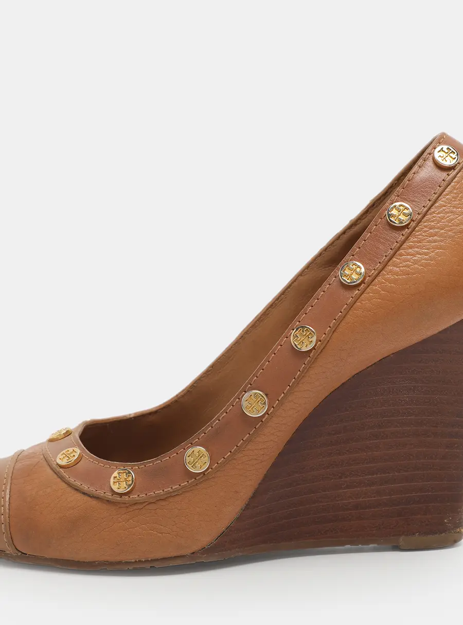Tory Burch Size 37 Brown Leather Peep Toe Wedge Pumps