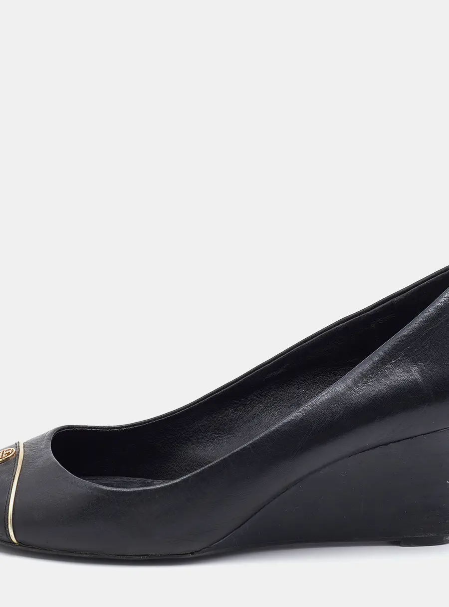 Tory Burch Black Leather Cap Toe Wedge Pumps Size 40
