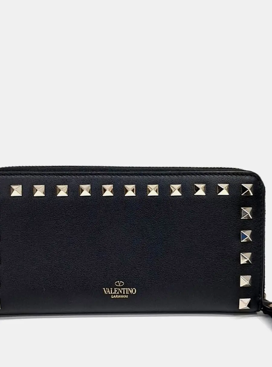 Valentino Garavani Rockstud Black Leather Wallet Bag