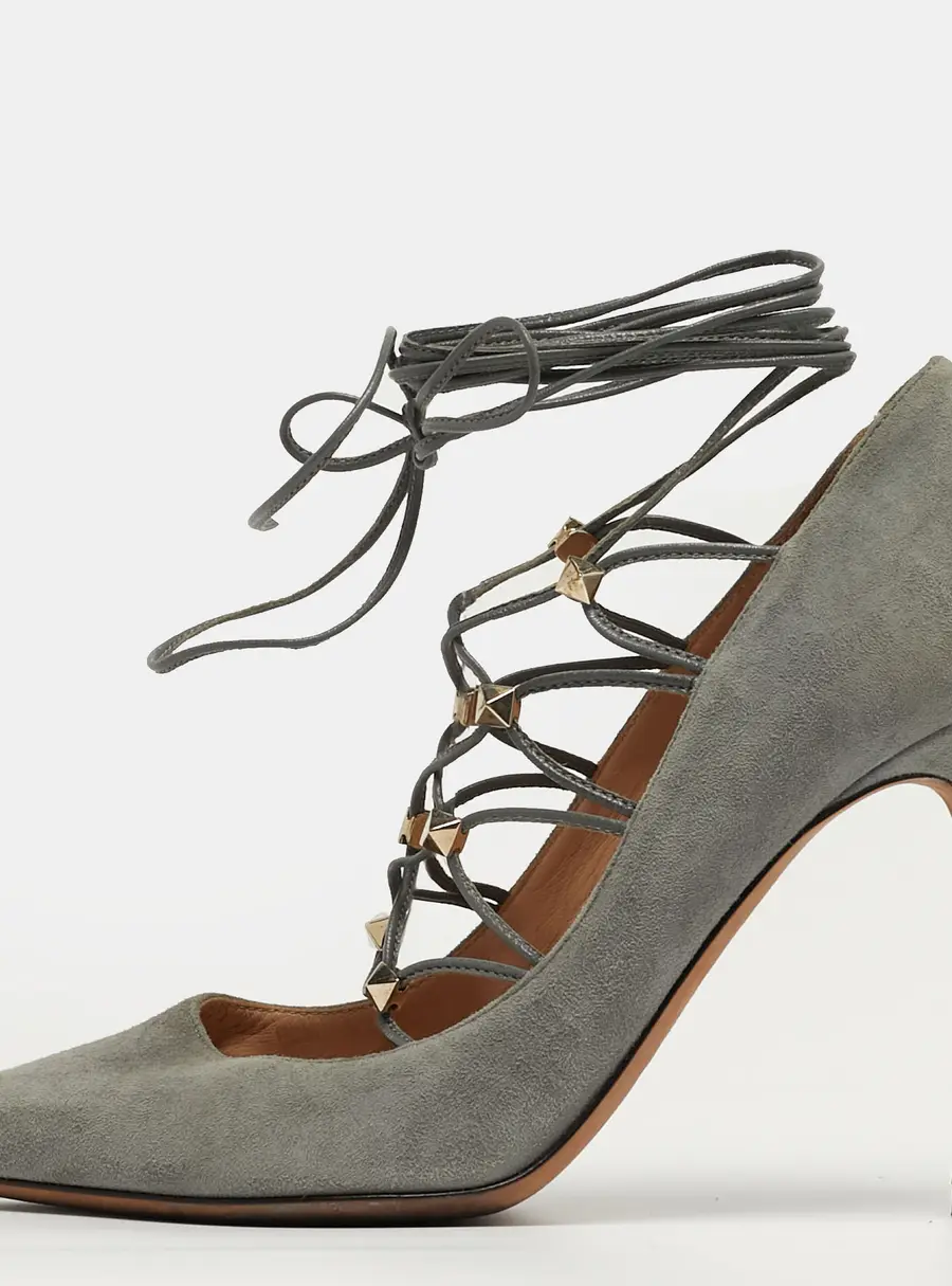 Valentino Rockstud Size 36 Grey Suede Pumps