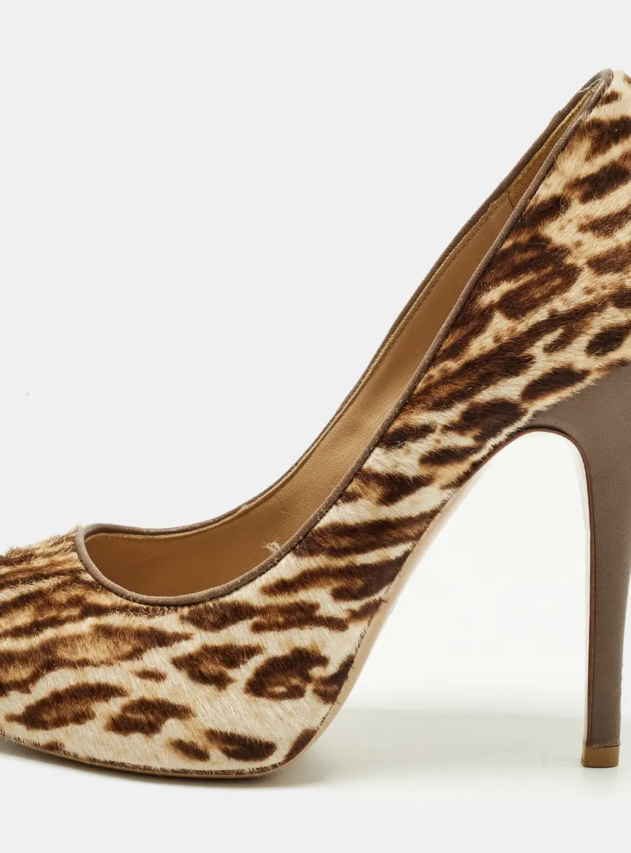 Valentino Size 38 Beige/Brown Calf Hair Platform Peep Toe Pumps