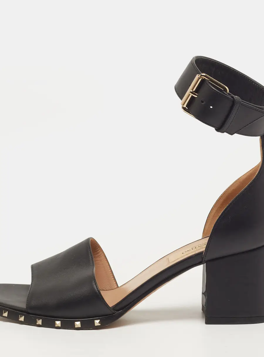 Valentino Soul Rockstud Size 36 Black Leather Ankle Strap Sandals
