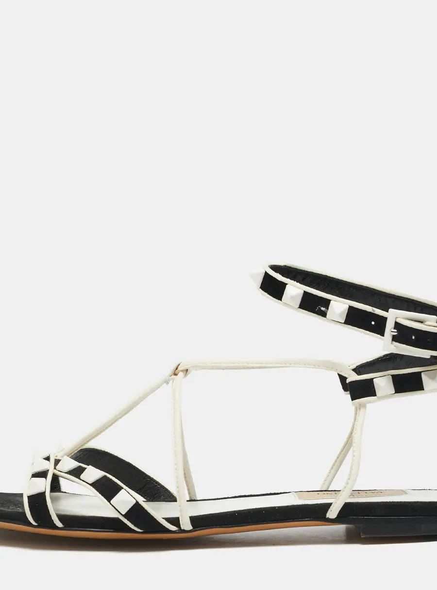 Valentino Rockstud Size 37 Black/White Leather and Suede Flat Sandals