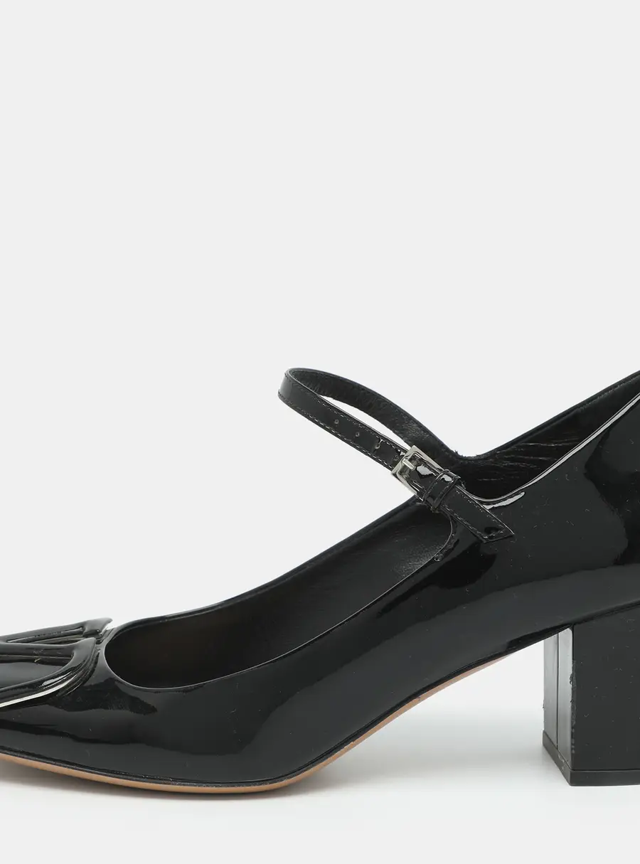 Valentino VLogo Size 36 Black Patent Leather Mary Jane Pumps