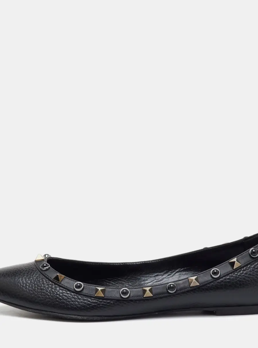 Valentino Rockstud Size 39.5 Black Leather Pointed Toe Ballet Flats