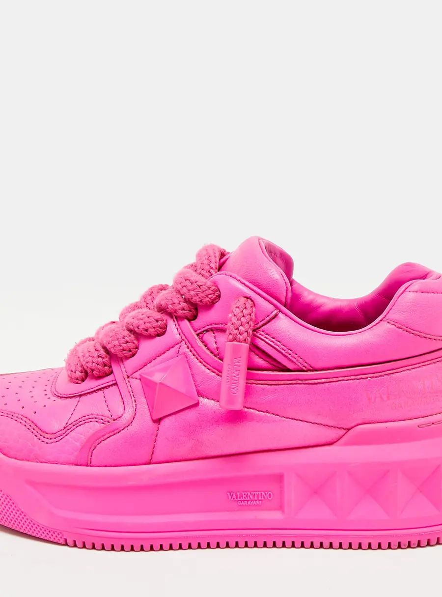 Valentino One Stud Size 36 Pink Leather Lace Up Sneakers