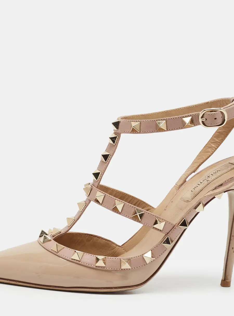 Valentino Rockstud Size 39 Beige Leather and Patent Leather Pumps