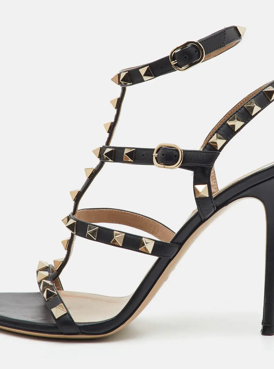 Valentino Rockstud Size 38.5 Black Leather Ankle Strap Sandals