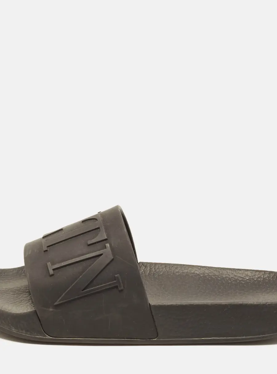 Valentino VLTN Size 39 Black Rubber Pool Slide