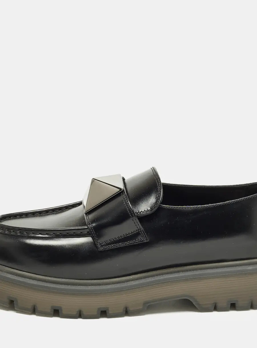 Valentino Rockstud Size 40 Black Leather Loafers